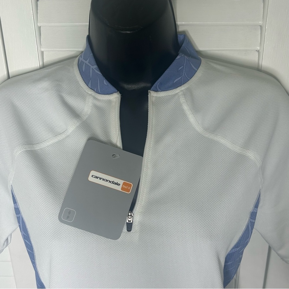 Cannondale Women's White and Blue w floral detailing Jersey size xs